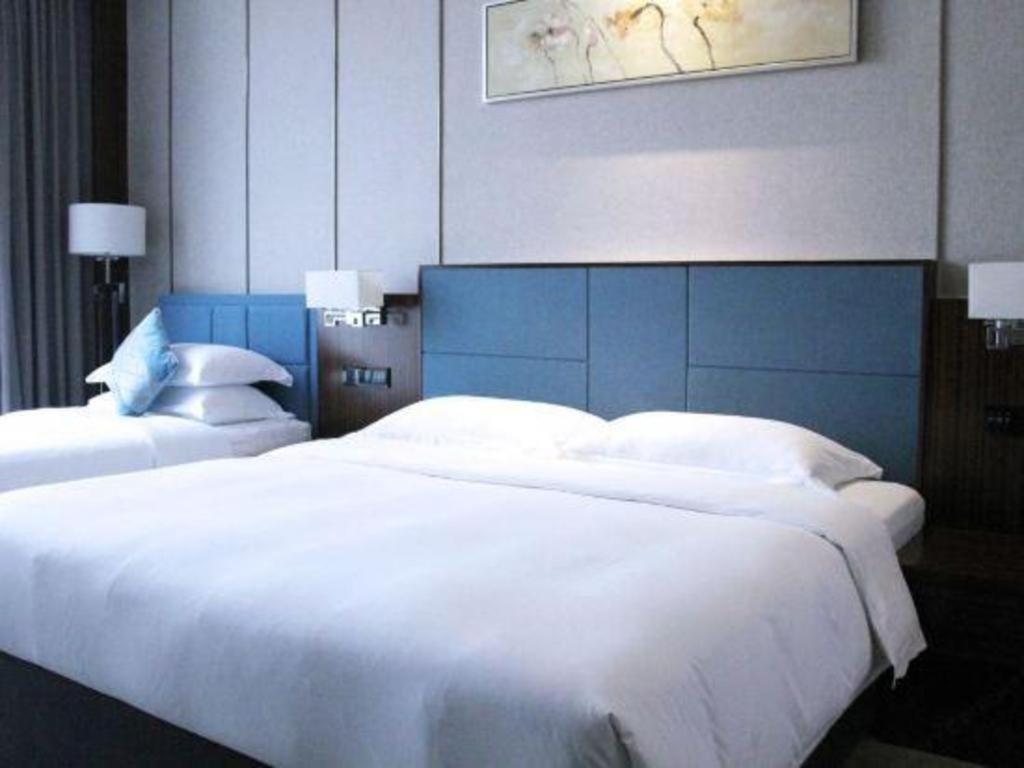 Ramada Foshan Shunde Екстериор снимка